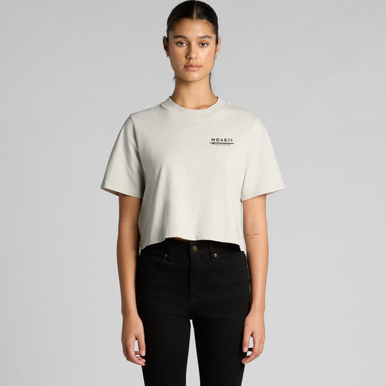 MOAKI'I Women's Heavy Faded Crop Top - Faded Bone